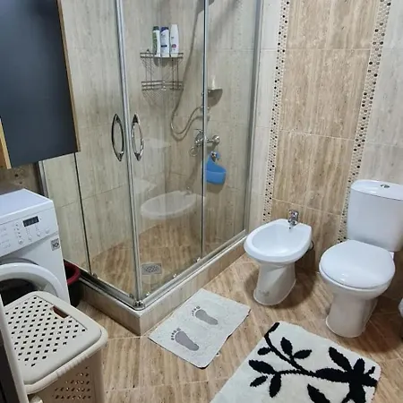 Ortakovski شقة سكوبجي